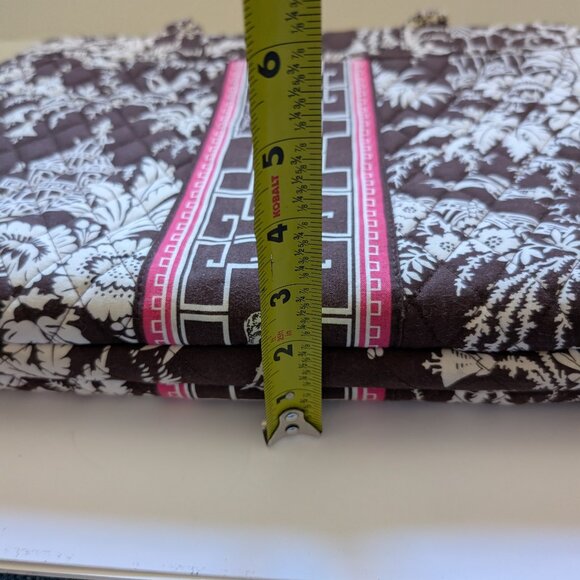 Vera Bradley Imperial Toile Brown & Pink Larger Laptop Case - Picture 16 of 16